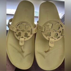 NWOT Tory Burch Miller Cloud Light Yellow Sandals